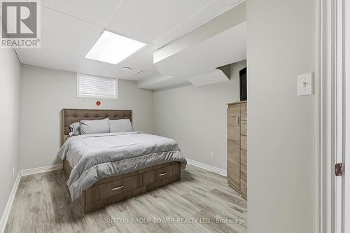 360 Dunsmore Lane, Barrie, ON - Indoor Photo Showing Bedroom