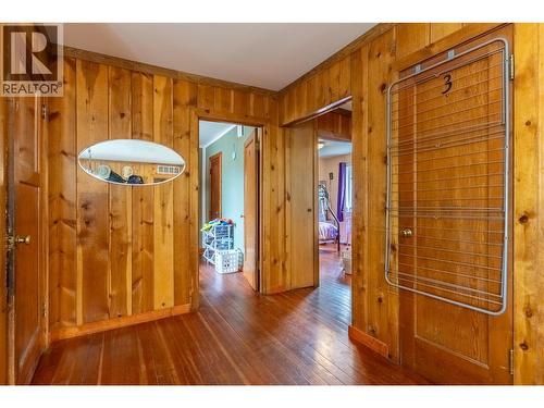 1556 Chasm Road, Clinton, BC - Indoor Photo Showing Other Room