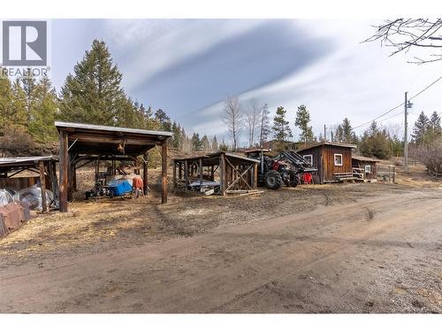 1556 Chasm Road, Clinton, BC - Outdoor