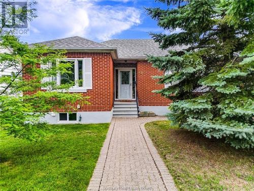 503 Victoria  Greater Sudbury, ON P3C 1L2