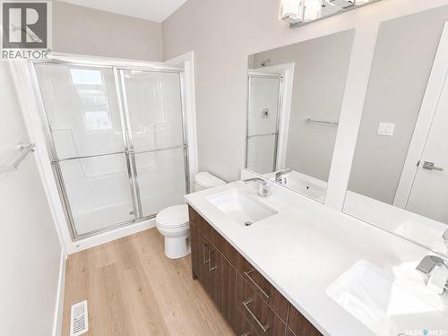 3326 Green Turtle Road, Regina, SK - Indoor Photo Showing Bathroom
