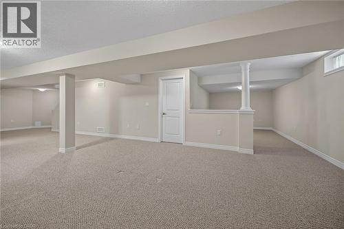 18 Ecker Lane, Hamilton, ON - Indoor