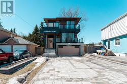 52 WILDWOOD AVENUE Richmond Hill, ON L4E 3B3