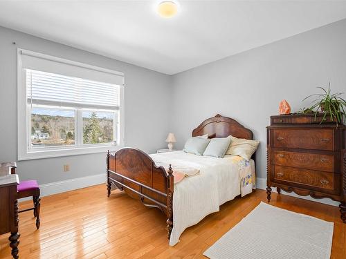 71 Foxberry Hill, Glen Haven, NS 