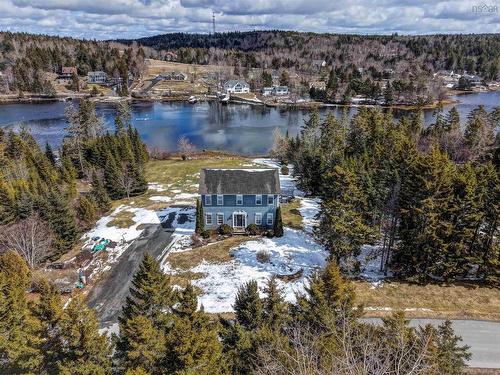 71 Foxberry Hill, Glen Haven, NS 