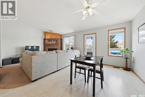 11 Columbia Drive, Saskatoon, SK - Indoor