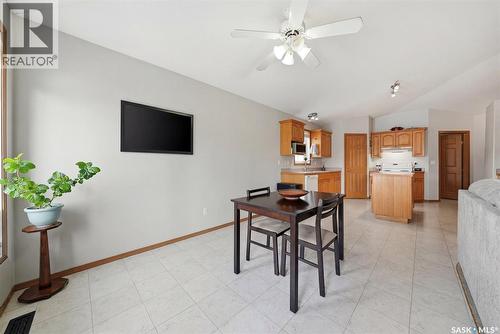 11 Columbia Drive, Saskatoon, SK - Indoor