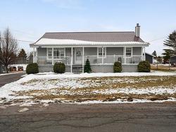 176 Pearl Street River Hebert, NS B0L 1G0