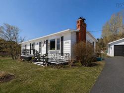 49742 Cabot Trail Goose Cove, NS B0E 1B0