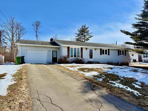 649 UPPER QUEEN Street  Charlottetown, PE C1A 9C8