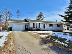 649 UPPER QUEEN Street  Charlottetown, PE C1A 9C8