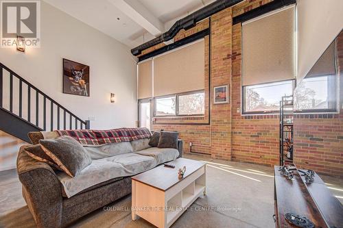 103 - 85 Spruce Street, Cambridge, ON - Indoor Photo Showing Living Room