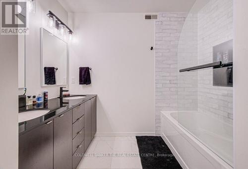 103 - 85 Spruce Street, Cambridge, ON - Indoor Photo Showing Bathroom