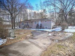 961-963 Charles Street  North Kentville, NS B4N 2Y5