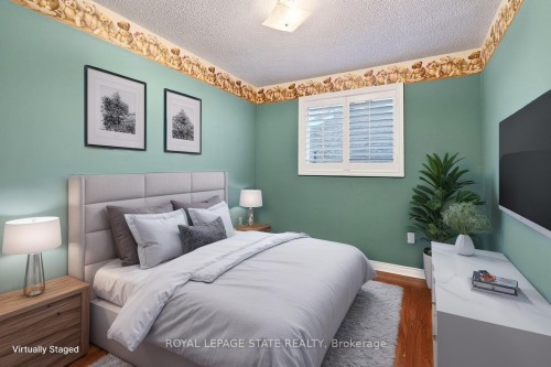 128 Nugent Drive, Hamilton, ON - Indoor Photo Showing Bedroom