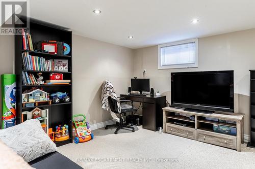 118 Julian Avenue, Hamilton, ON - Indoor