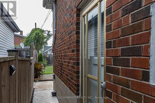 118 Julian Avenue, Hamilton, ON - Outdoor With Exterior
