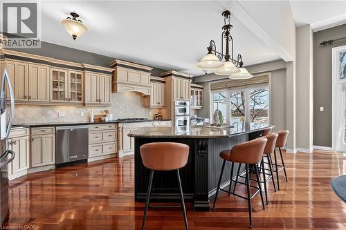 35 Scullers Way Unit# 2, St. Catharines, ON - Indoor Photo Showing Kitchen With Upgraded Kitchen
