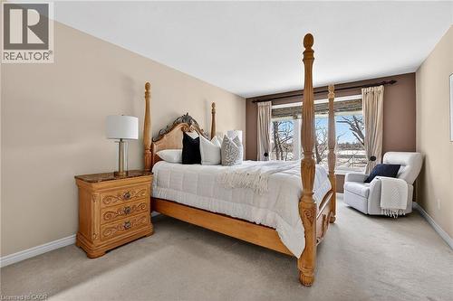 35 Scullers Way Unit# 2, St. Catharines, ON - Indoor Photo Showing Bedroom