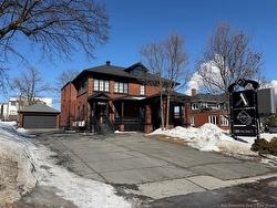 87 De L'Église ST Edmundston, NB E3V 1J6