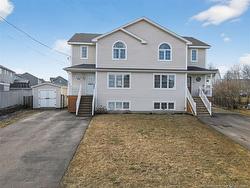 53 Naples Moncton, NB E1G 0Y1