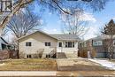 359 4Th Avenue Se, Swift Current, SK  - Outdoor 