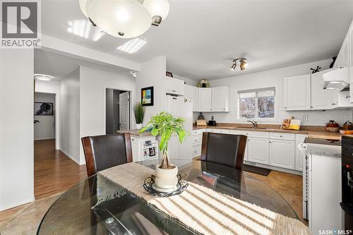 359 4Th Avenue Se, Swift Current, SK - Indoor