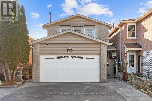 780 HAMPTON COURT  Pickering, ON L1W 3M3