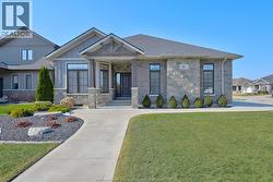 14 LUKAS DRIVE  Kingsville, ON N9Y 4G5