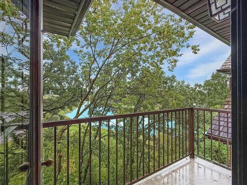 3211 Mcdonald Avenue, Brandon, MB - Outdoor With Balcony