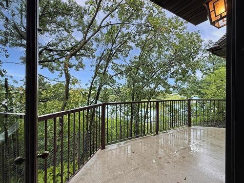 3211 Mcdonald Avenue, Brandon, MB - Outdoor With Balcony