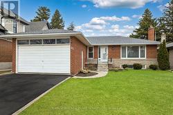 51 SMITHWOOD DRIVE Toronto, ON M9B 4S1
