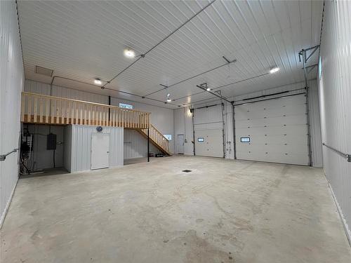 22151 3 Highway, Dufferin, MB 