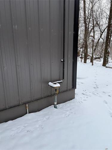 22151 3 Highway, Dufferin, MB 