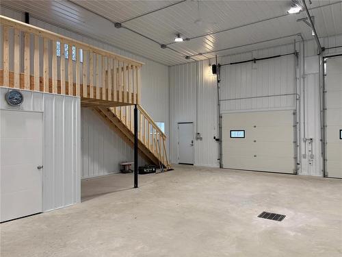 22151 3 Highway, Dufferin, MB 