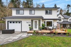 1623 Hobson Ave Courtenay, BC V9N 8S3