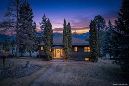 2376 Ruault Road, Invermere, BC 