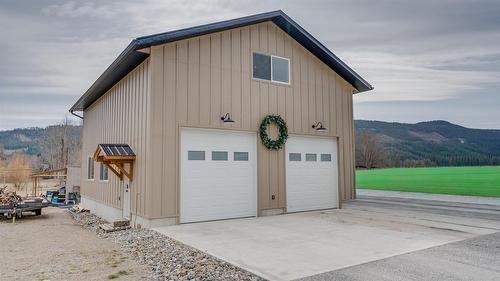 6524 Highway 6, Coldstream, BC - Outdoor With Exterior