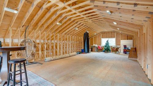 6524 Highway 6, Coldstream, BC - Indoor Photo Showing Other Room