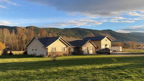 6524 Highway 6, Coldstream, BC - Outdoor With View