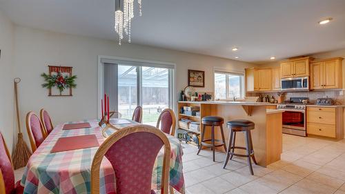 6524 Highway 6, Coldstream, BC - Indoor