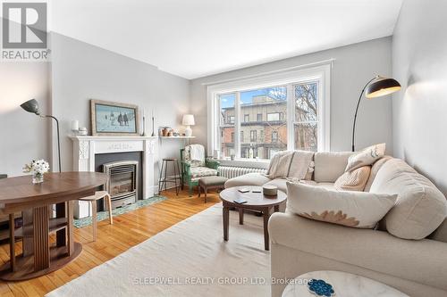 84 Fourth Avenue, Ottawa, ON - Indoor Photo Showing Living Room With Fireplace