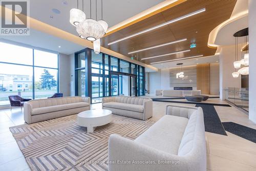 1121 - 8960 Jane Street, Vaughan, ON - Indoor
