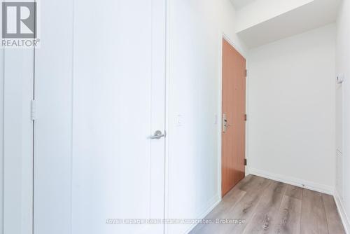 1121 - 8960 Jane Street, Vaughan, ON - Indoor Photo Showing Other Room