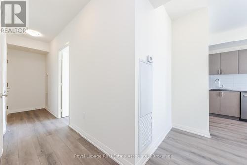 1121 - 8960 Jane Street, Vaughan, ON - Indoor
