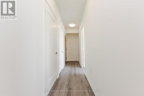 1121 - 8960 Jane Street, Vaughan, ON - Indoor Photo Showing Other Room