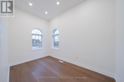 Upper - 643 Warhol Way, Mississauga, ON - Indoor Photo Showing Other Room