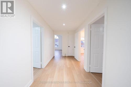 Upper - 643 Warhol Way, Mississauga, ON - Indoor Photo Showing Other Room