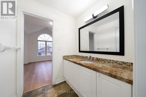 Upper - 643 Warhol Way, Mississauga, ON - Indoor Photo Showing Bathroom
