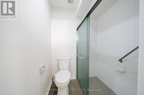 Upper - 643 Warhol Way, Mississauga, ON - Indoor Photo Showing Bathroom